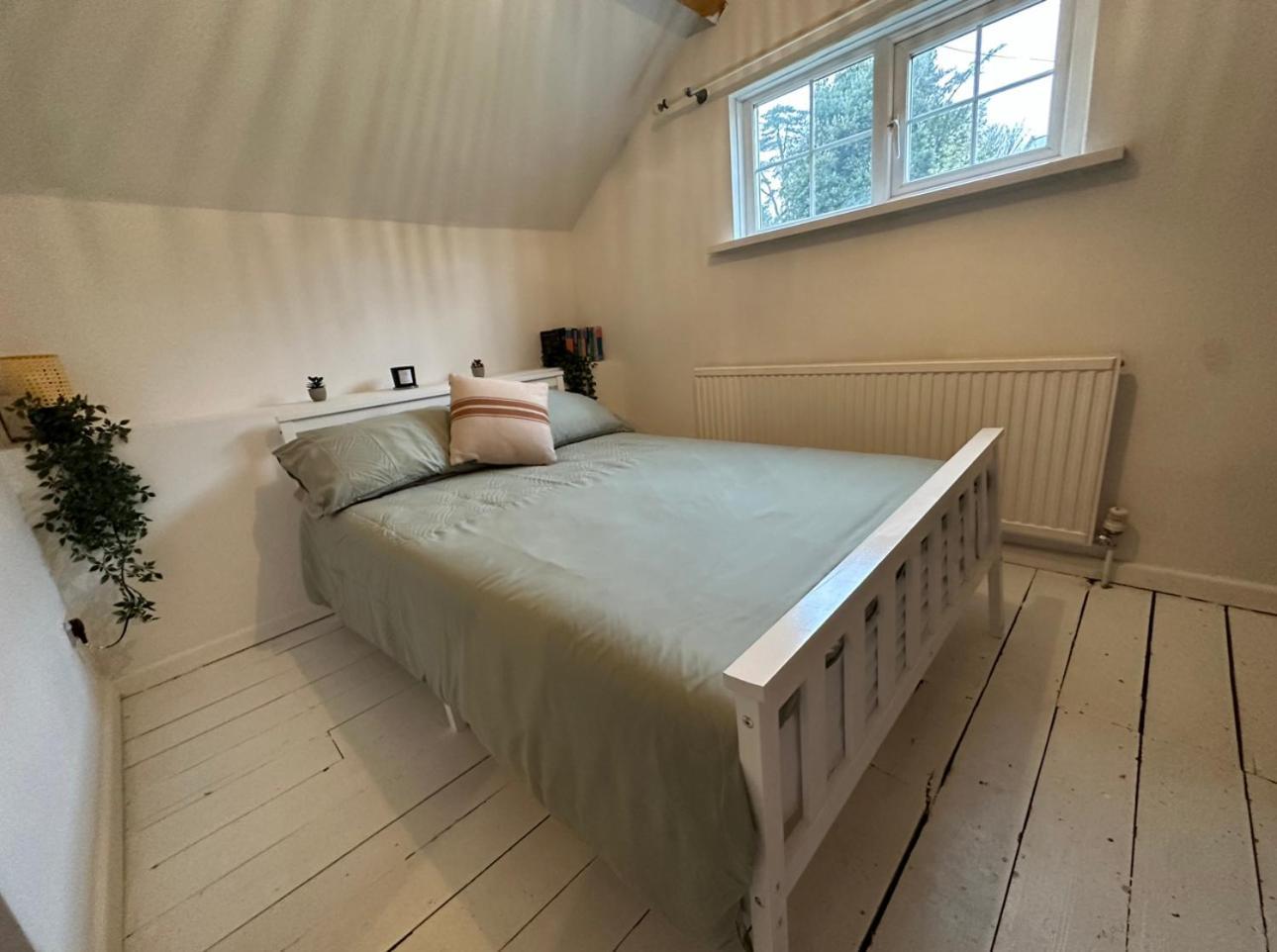 Cosy 7 Mins From Center